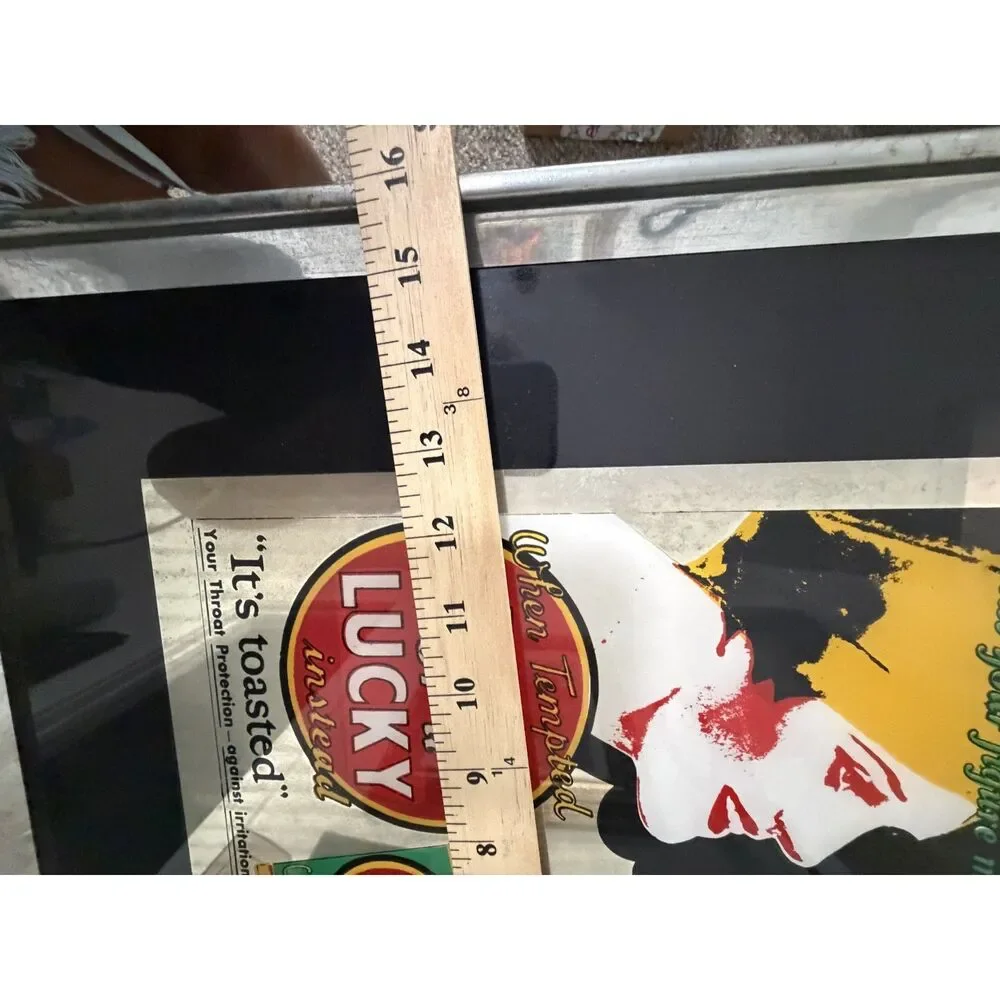 Vtg. Lucky Strike cigarettes  